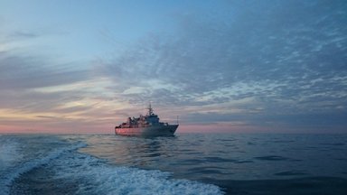 Karinių jūrų pajėgų laivas „Jotvingis“ grįžta į Klaipėdą
