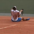 „Roland Garros“ turnyre – A. Murray pergalė ir neįprastas australo šokis