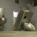 Iš Tenesio kalėjimo 6 kaliniai paspruko pro skylę tualeto sienoje