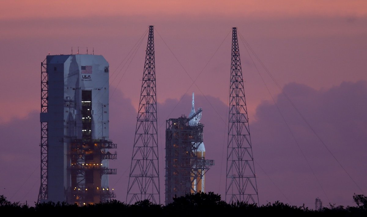 Raketa "Delta IV" su "Orion" kapsule laukia starto Kanaveralo kyšulyje