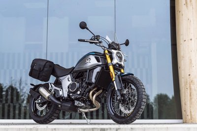 CFMOTO