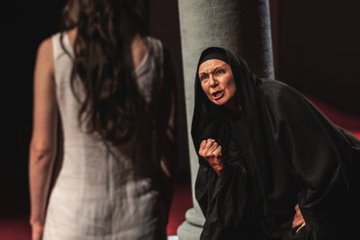 Regina Šaltenytė. Auklės vaidmuo Maros Kimelės režisuotame spektaklyje „Antigonė“ (2019 m)