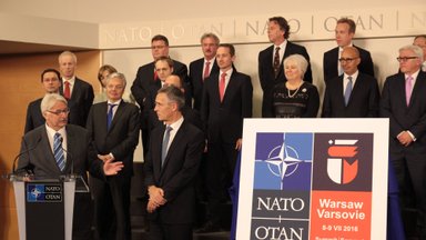 Odsłonięcie logo szczytu NATO 2016 w Warszawie