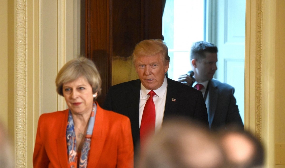 Donaldas Trumpas, Theresa May
