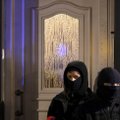 Briuselyje policijos pareigūnus peiliu puolusio vyro brolis apkaltintas teroristine veikla