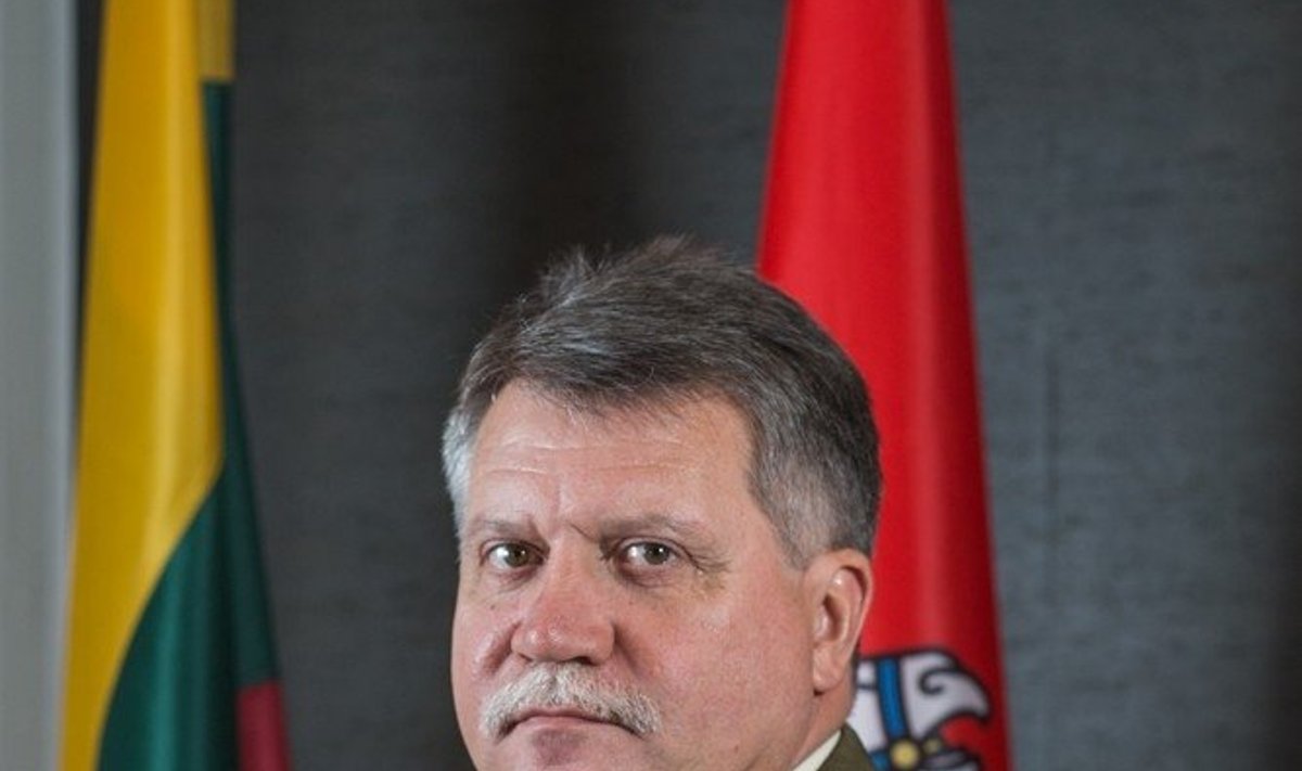 Kariuomenės vadas gen. ltn. Jonas Vytautas Žukas
