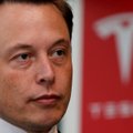 „Tesla“ akcijų rinkos vertė viršijo 500 mlrd. JAV dolerių, turtu Muskas aplenkė Gatesą