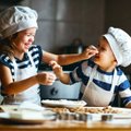 Paprasti, bet veiksmingi patarimai pasitarnaus kiekvienoje šeimoje: ką daryti, kad vaikai noriai valgytų Kūčių ir Kalėdų patiekalus