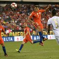 A. Sanchezas atvedė Čilę į „Copa America“ ketvirtfinalį