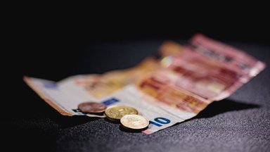 Didžiausi atlyginimai Lietuvoje – Vilnių paliekanti bendrovė balandį mokėjo 50 tūkst. eurų