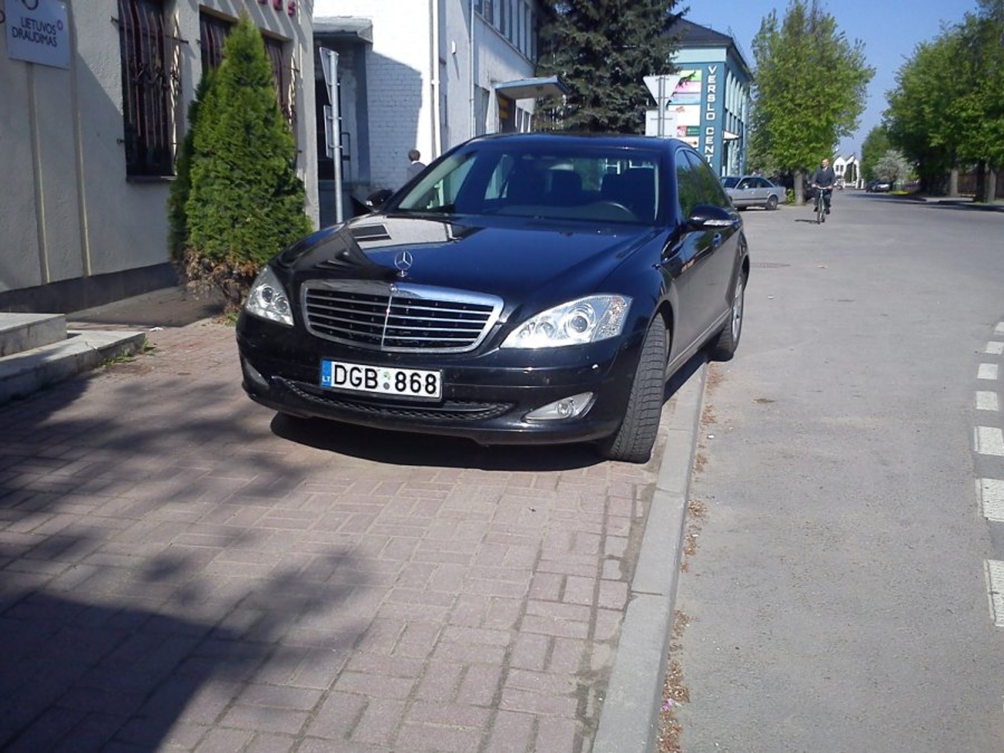  Baudos Kvitas 2012 05 09 nuotrauk Albumas Delfi Auto