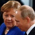 Меркель и Путин обсудили по телефону транзит газа через Украину и СП-2