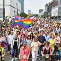 Dešimtys tūkstančių žmonių Varšuvoje dalyvavo LGBTQ eitynėse