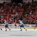 NHL – įspūdingas „Lightning“ klubo išsigelbėjimas