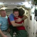 Emocingas astronautų atsisveikinimas su kosminės stoties įgula