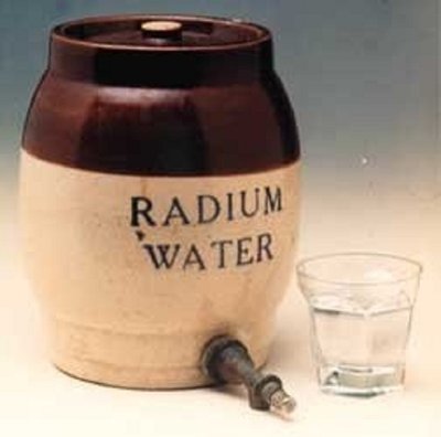 Radioaktyvus vanduo