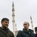 Kadyrovas ragina paskirti Putiną Rusijos prezidentu iki gyvos galvos