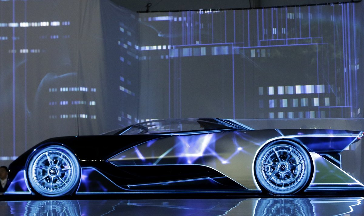 "Faraday Future" žadėjo gaminti įspūdingus elektromobilius