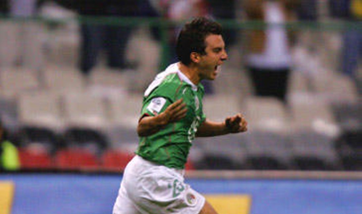 Meksikos futbolo rinktinės žaidėjas Luisas Perezas