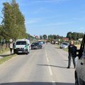 Šiaulių rajone susidūrė „Mercedes-Benz“ ir „Toyota Corola Verslo“, trys žmonės nuvežti į ligoninę