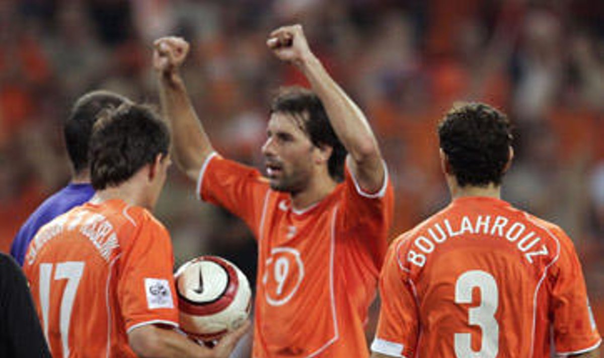 Olandijos futbolo rinktinė džiaugiasi pergale