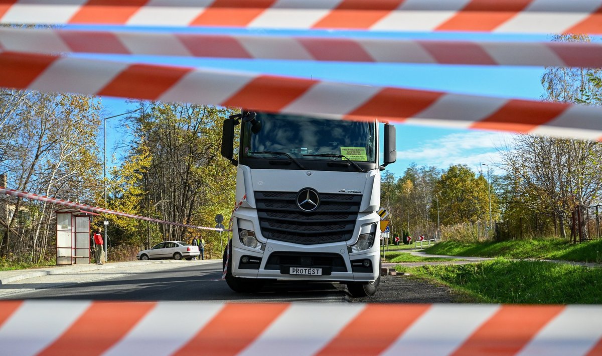 Lenkų sunkvežimių vairuotojų protestas pasienyje