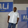 Po ginčijamos pergalės rinkimuose prisaikdintas Gabono prezidentas