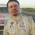 A. Juknevičiaus ekipažas Dakaro ralyje tykos varžovų klaidų