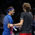 Zverevas Londone įveikė Federerį ir finale kovos su Djokovičiumi