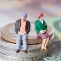 Ilgėjant gyvenimo trukmei – nerimas dėl pensijų: išvardijo tris būdus, kokių imasi šalys, kad išliptų iš duobės