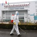 Kinijoje koronavirusas pareikalavo daugiau kaip 1 800 gyvybių