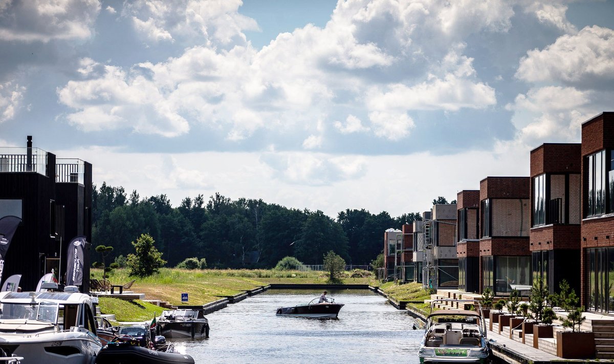 Svencelė. Naujos kanalų gyvenvietės ant vandens prie Kuršių marių projektas / FOTO: BOAT SHOW