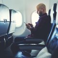 Naujos ES taisyklės leis naudotis išmaniaisiais telefonais skrydžio metu