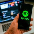 „Spotify“ svarsto pabranginti mėnesinės prenumeratos paslaugą