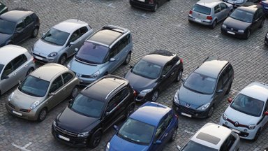 Daugėja išregistruotų automobilių – ką dėl to svarbu žinoti vairuotojams?
