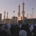 Milijonai musulmonų užplūdo Meką