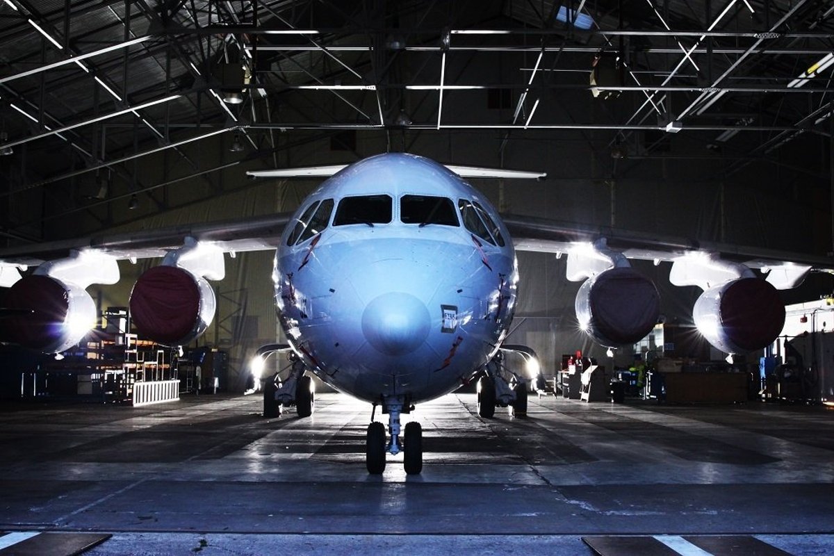 Šiuolaikinė aviacija bando paneigti teršėjos įvaizdį - Delfi verslo ...