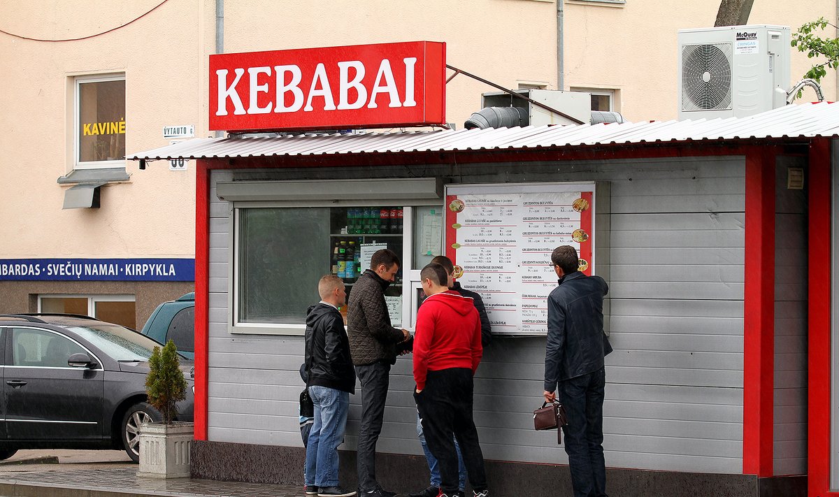 Kebabų kioskas Garliavoje
