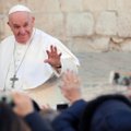 Popiežius padėkojo Italijos sveikatos darbuotojams už „didvyriškas“ pastangas kovoje su virusu
