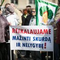 Литовские пенсионеры пришли на митинг к президентскому дворцу