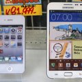Analitikai: šiemet išmaniųjų telefonų rinkoje „Samsung“ taps akivaizdžia lydere