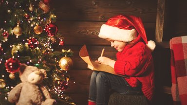 „Norfos“ iniciatyvos „Padovanok Kalėdas“ kalėdinį paštą jau pasiekė beveik pusė tūkstančio laiškų su vaikų norais