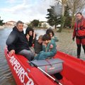 Potvyniai Pietų Prancūzijoje šienauja gyvybes