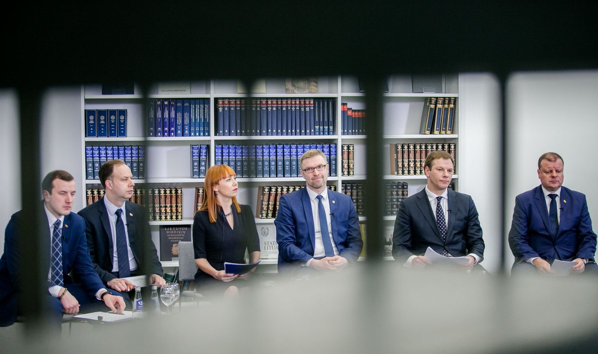 Lithuanian Govt presents reform