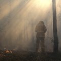 Australijos premjeras neigia klimato kaitos sąryšį su krūmynų gaisrais