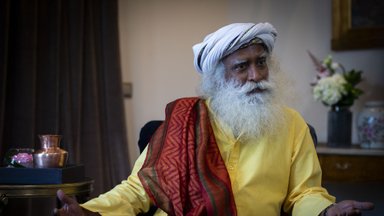 Ar Indijos guru ragino mažinti žmonių populiaciją?