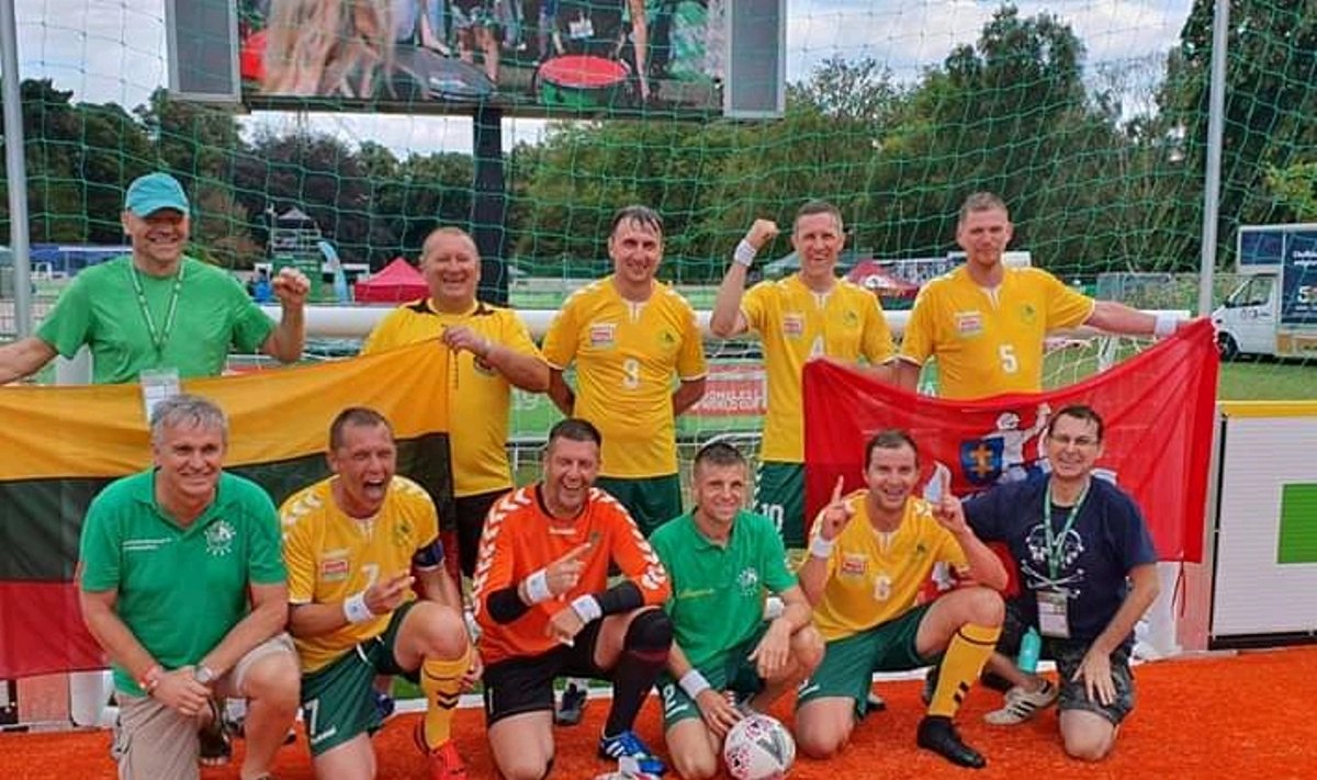 Lietuvos benamių futbolo rinktinė