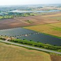 Vienas didžiausių saulės elektrinių parkų Lietuvoje pradėjo veikti mėnesiu anksčiau