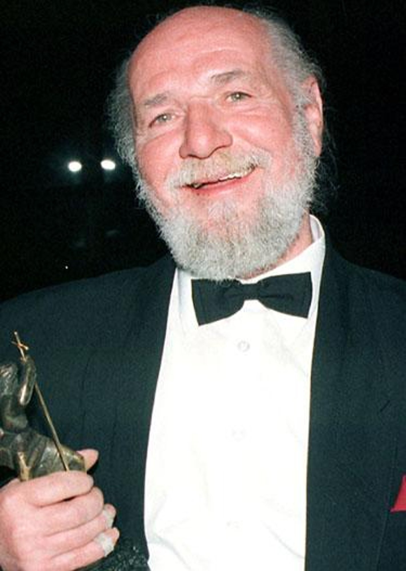 Žiedai su briliantais 3 Klaipėdos kultūros veikėjams Delfi kultūra