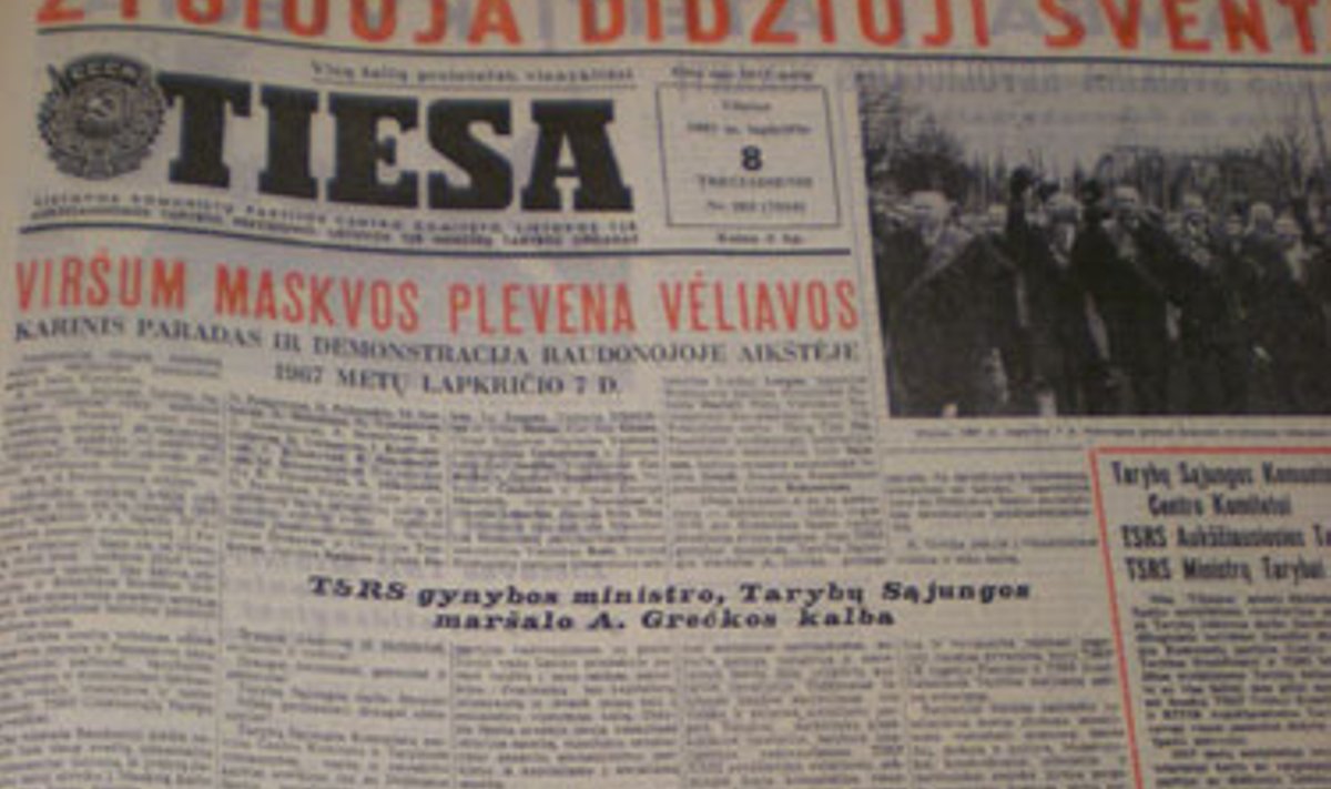 Sovietų spauda apie Spalio revoliuciją